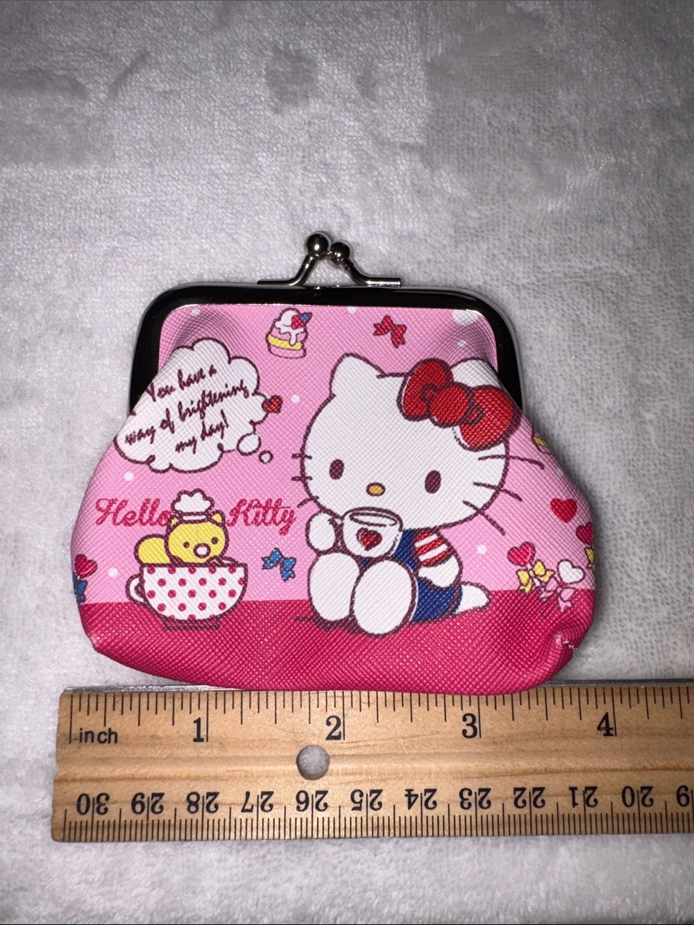 Hello Kitty Pink and Red Kiss-Lock Coin Purse - Picture 2 of 4